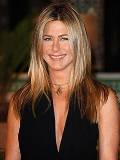 Jennifer Aniston viste un vestido de gran Escote